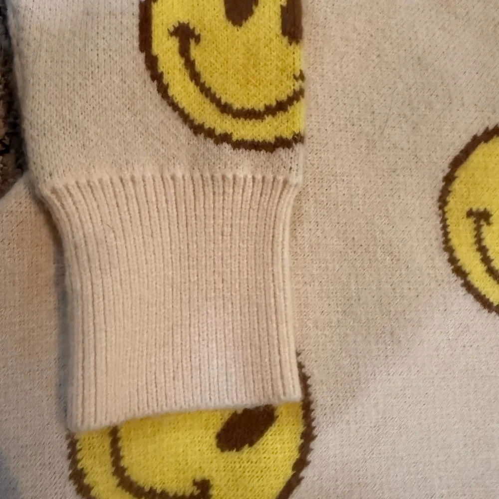 Women Moment Collection smiley face sweater Size L - Picture 4 of 9